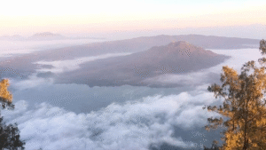 Mount Abang Trekking 1-1600X900
